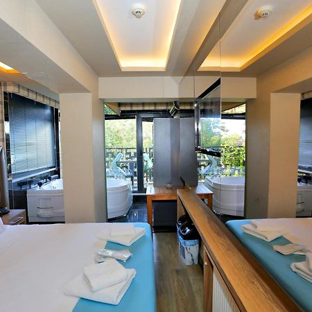 Turkuaz Hotel Istanbul Exterior photo
